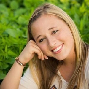 Meet your Posher, Casci